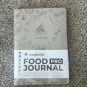 NWT Clever fox food journal pro